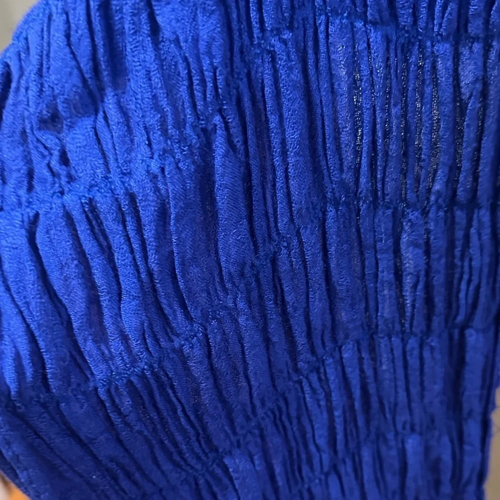Vibrant Blue Textured Scarf
